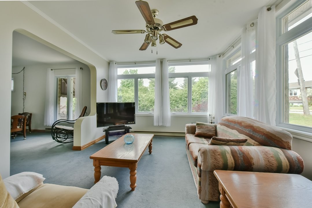 









500


Ch. De La Rabastalière E.

,
Saint-Bruno-de-Montarville,




QC
J3V2A8

