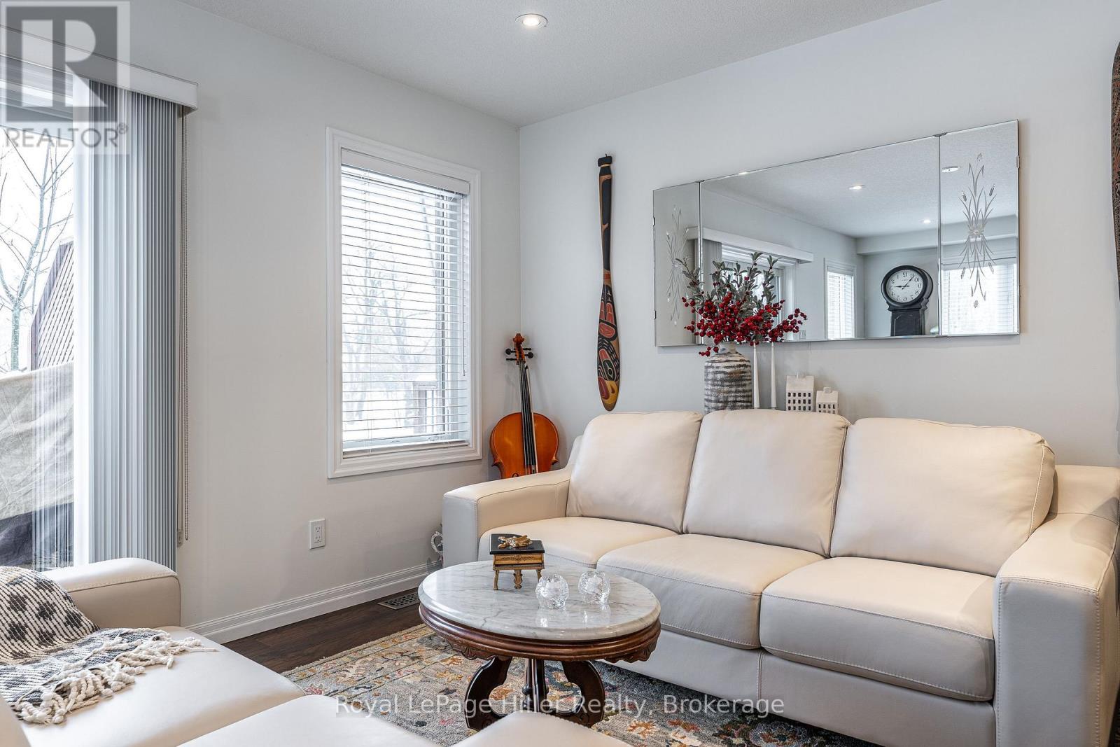 












42 - 55 HARRISON STREET

,
Stratford,




Ontario
N5A0C9

