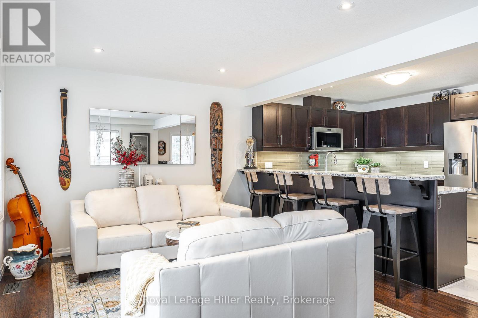 












42 - 55 HARRISON STREET

,
Stratford,




Ontario
N5A0C9

