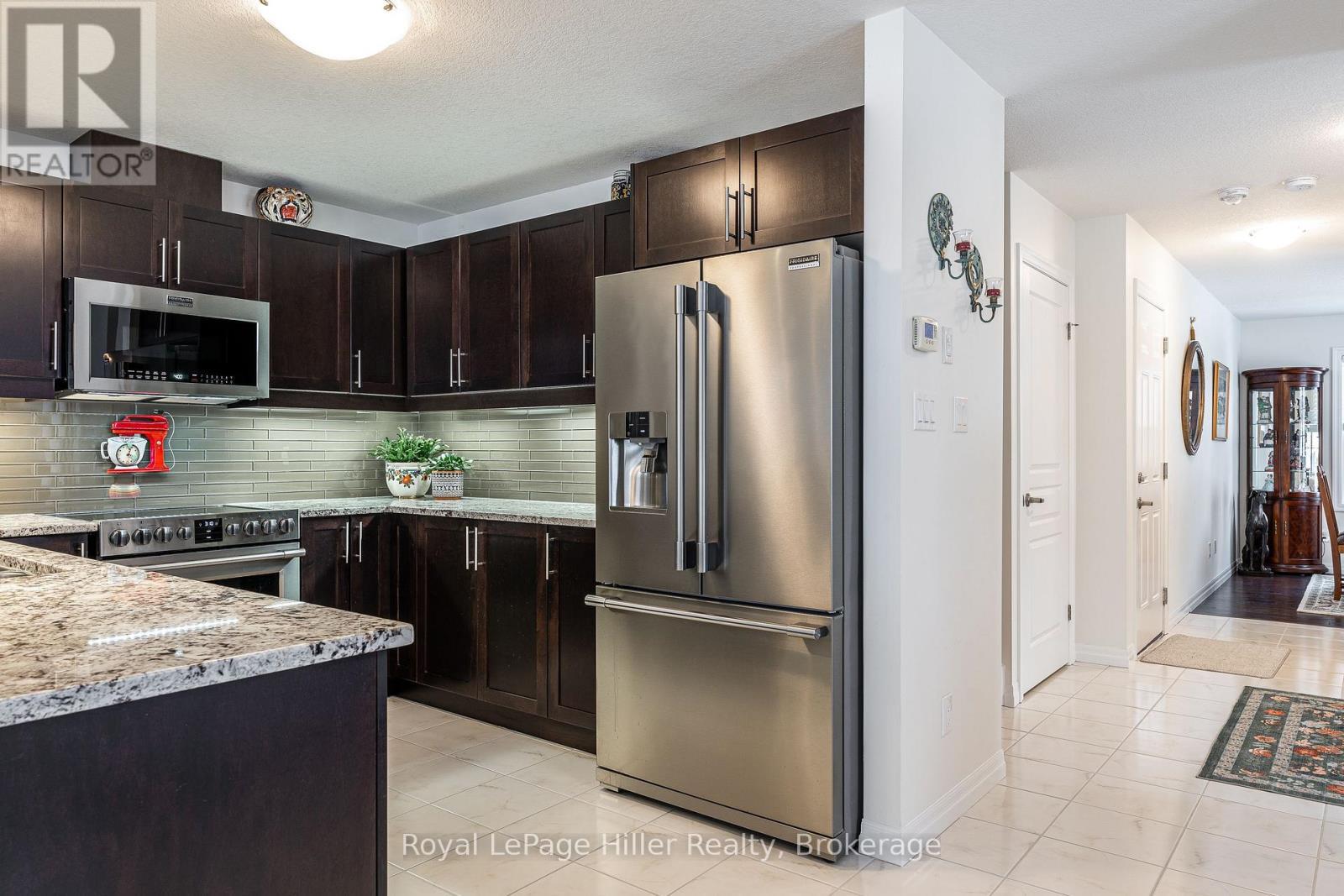 












42 - 55 HARRISON STREET

,
Stratford,




Ontario
N5A0C9

