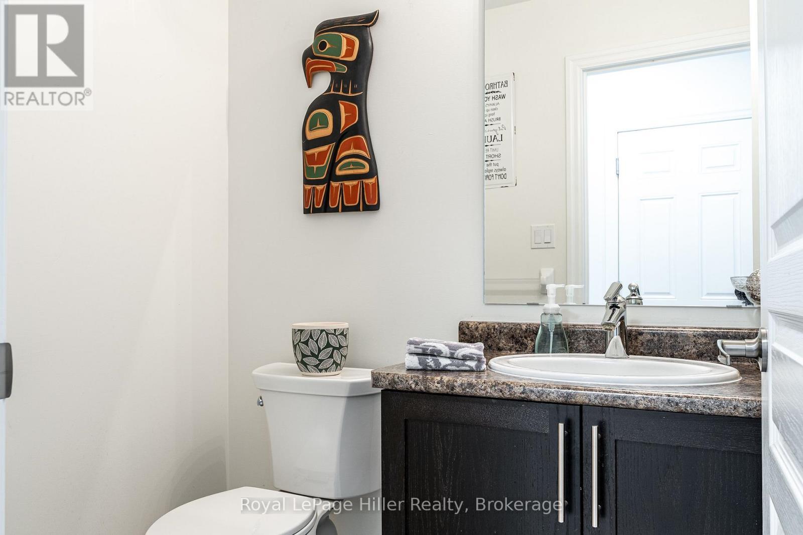 












42 - 55 HARRISON STREET

,
Stratford,




Ontario
N5A0C9

