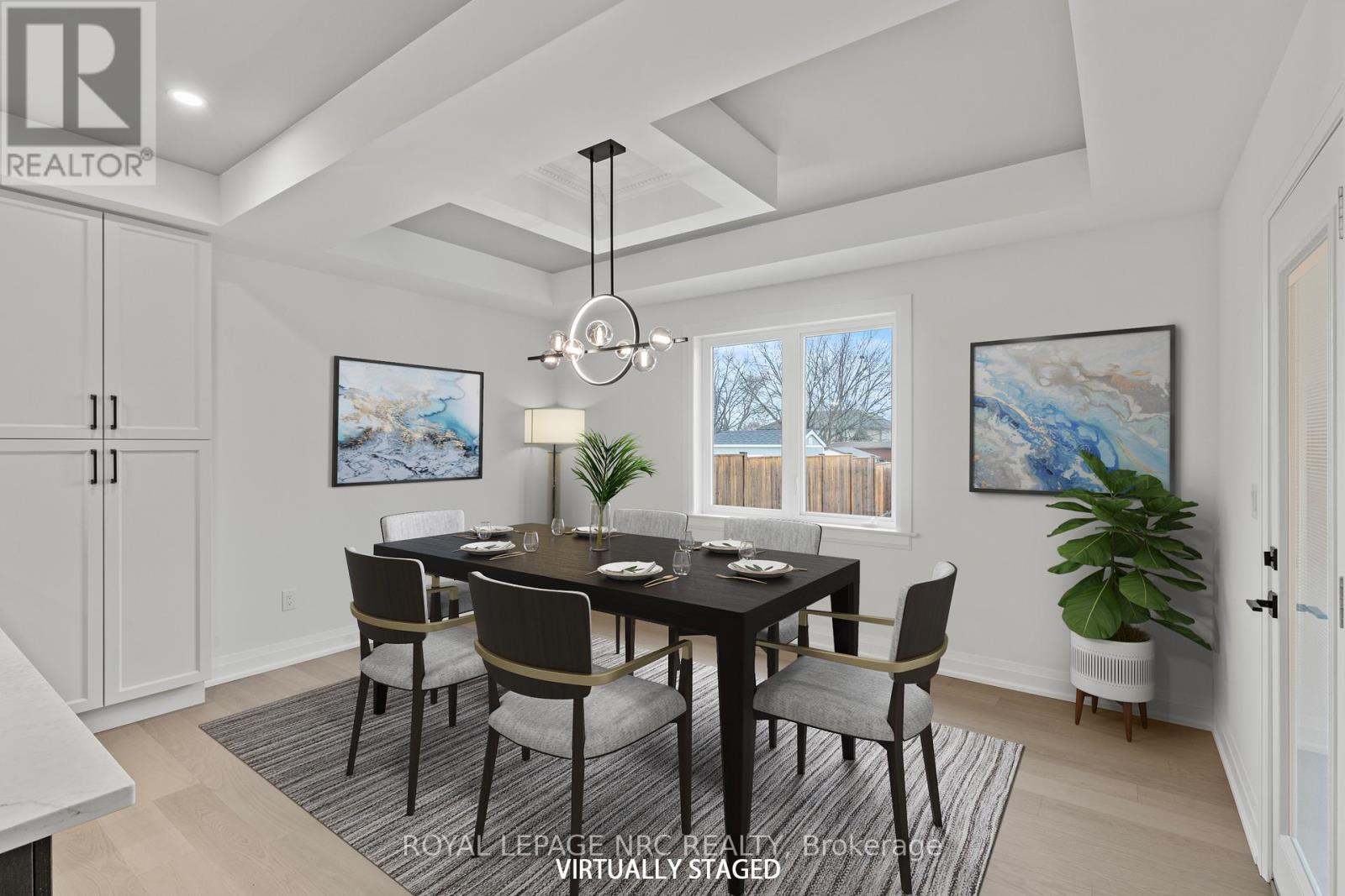 












4705 LEE AVENUE

,
Niagara Falls (Ascot),




Ontario
L2H1M7

