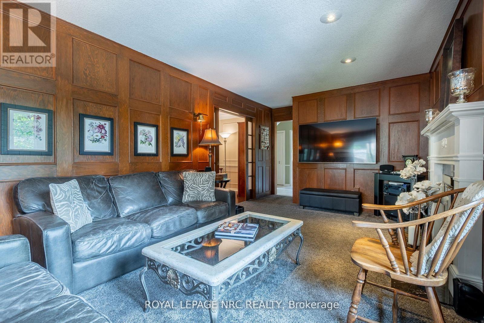 












7077 RIDGEWOOD CRESCENT

,
Niagara Falls (Casey),




Ontario
L2J2C2

