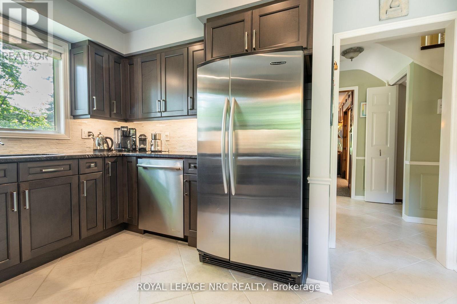 












7077 RIDGEWOOD CRESCENT

,
Niagara Falls (Casey),




Ontario
L2J2C2

