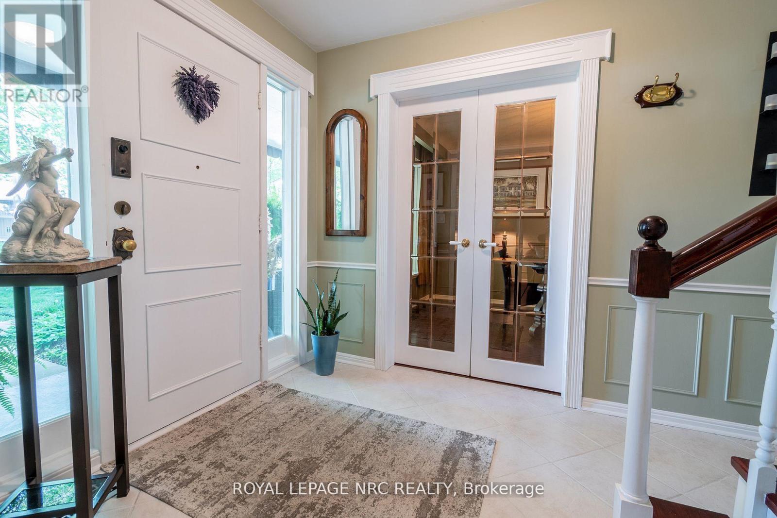 












7077 RIDGEWOOD CRESCENT

,
Niagara Falls (Casey),




Ontario
L2J2C2

