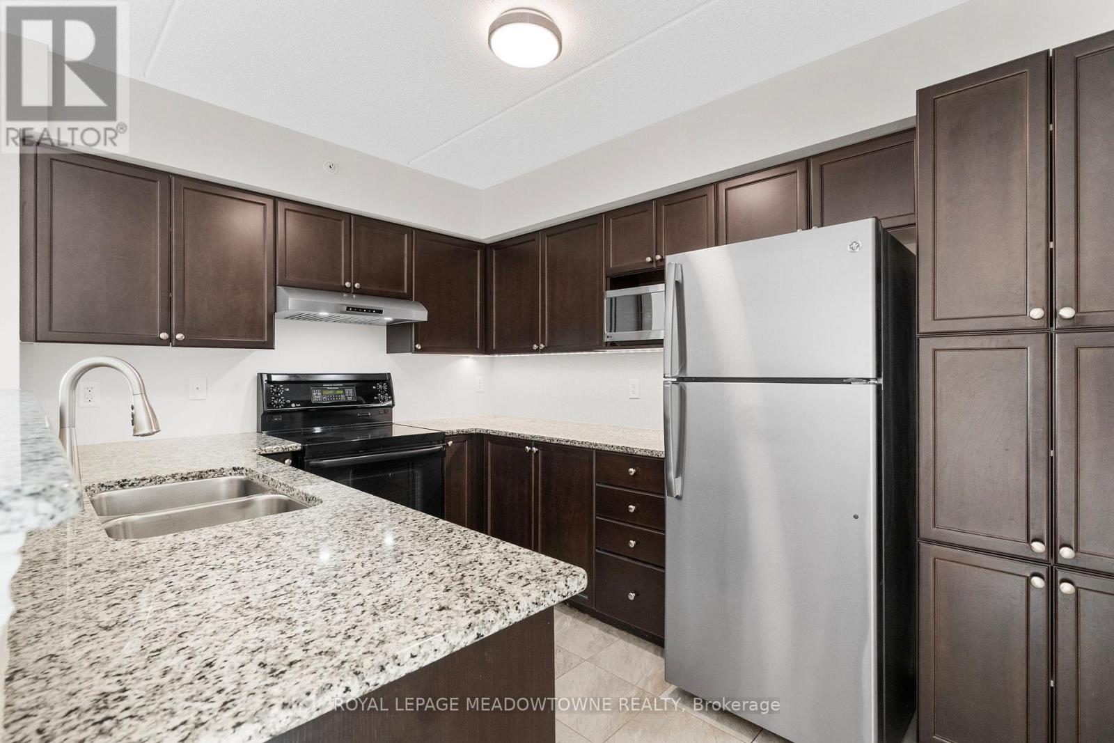 












310 - 1470 MAIN STREET E

,
Milton,




Ontario
L9T8W6

