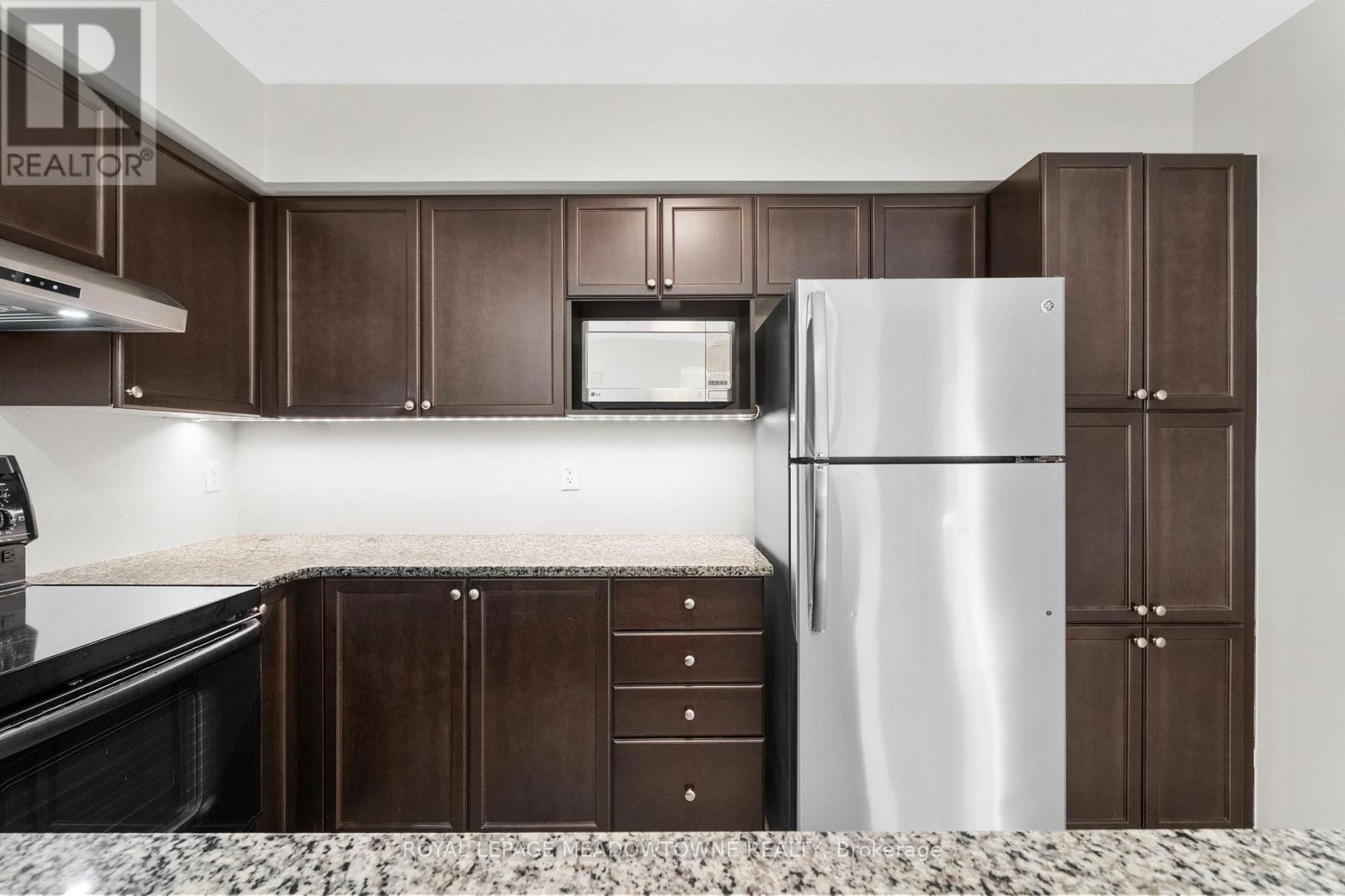 












310 - 1470 MAIN STREET E

,
Milton,




Ontario
L9T8W6

