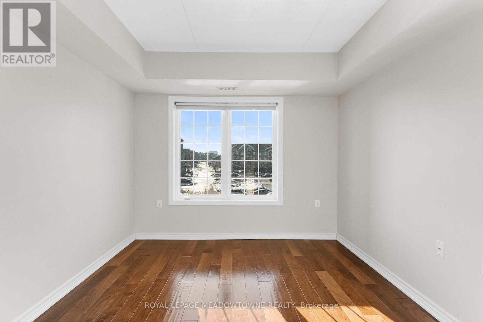 












310 - 1470 MAIN STREET E

,
Milton,




Ontario
L9T8W6

