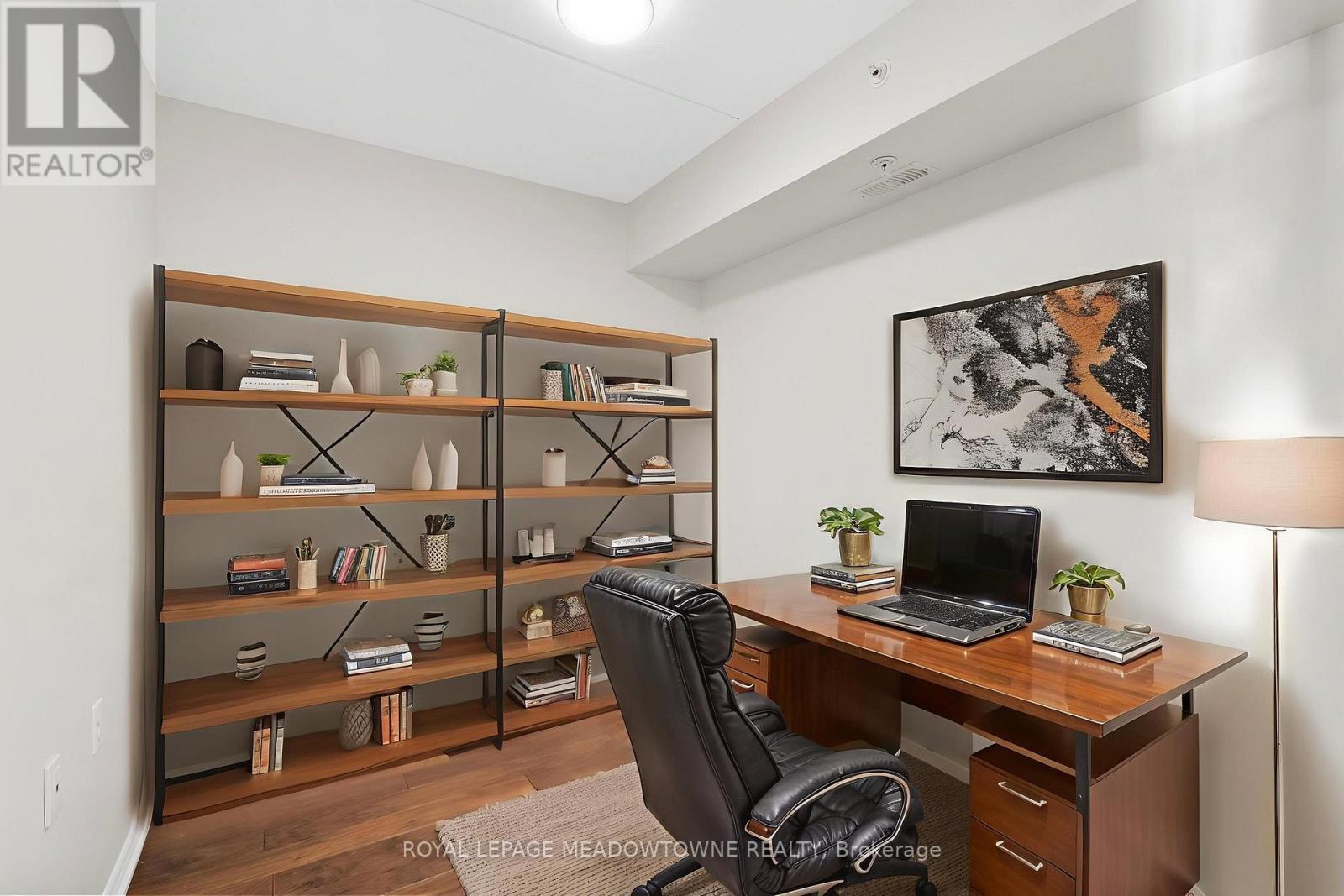 












310 - 1470 MAIN STREET E

,
Milton,




Ontario
L9T8W6

