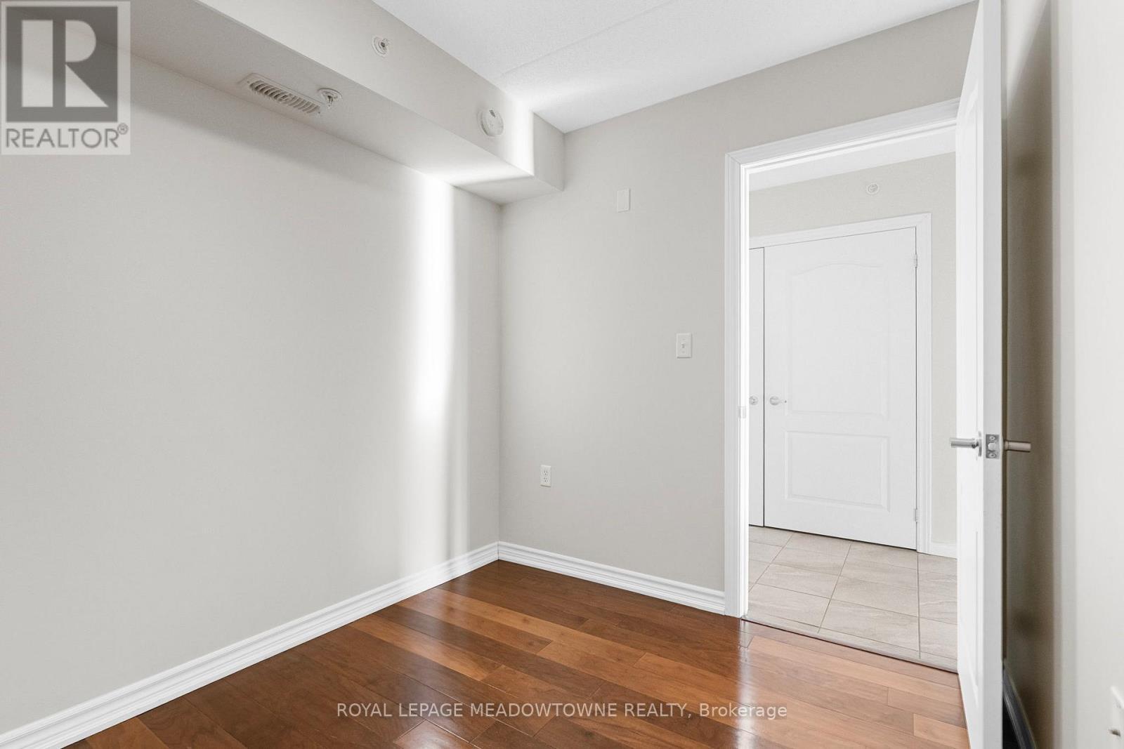 












310 - 1470 MAIN STREET E

,
Milton,




Ontario
L9T8W6

