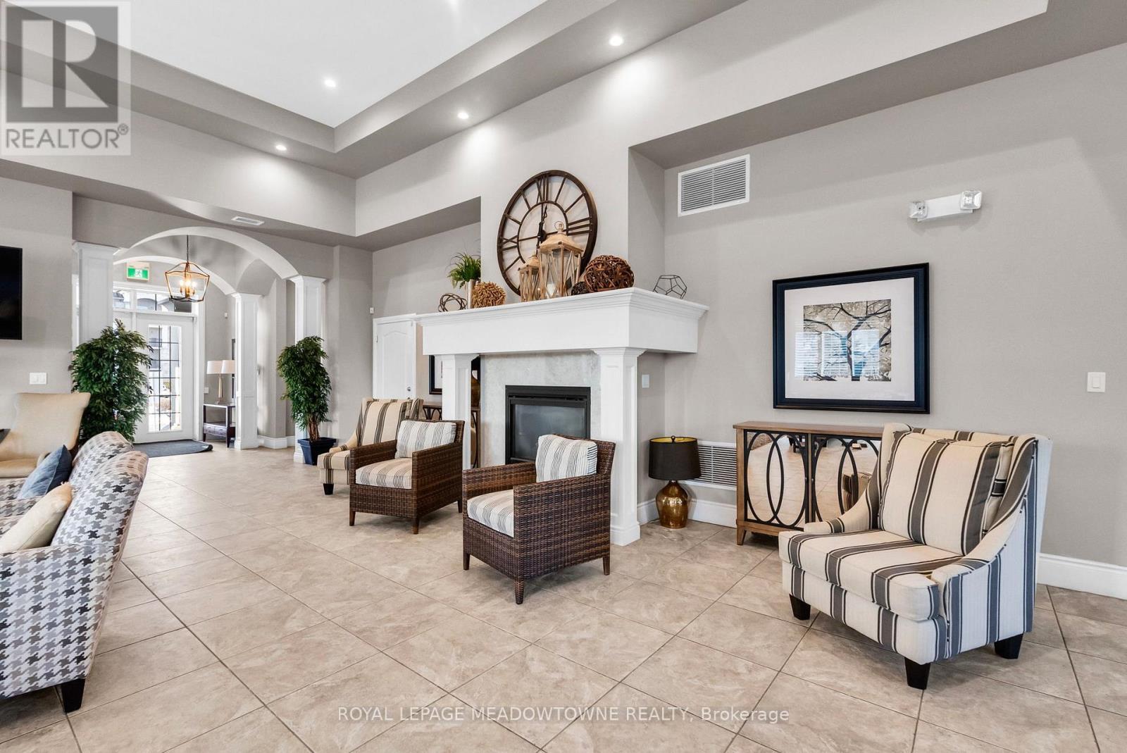 












310 - 1470 MAIN STREET E

,
Milton,




Ontario
L9T8W6

