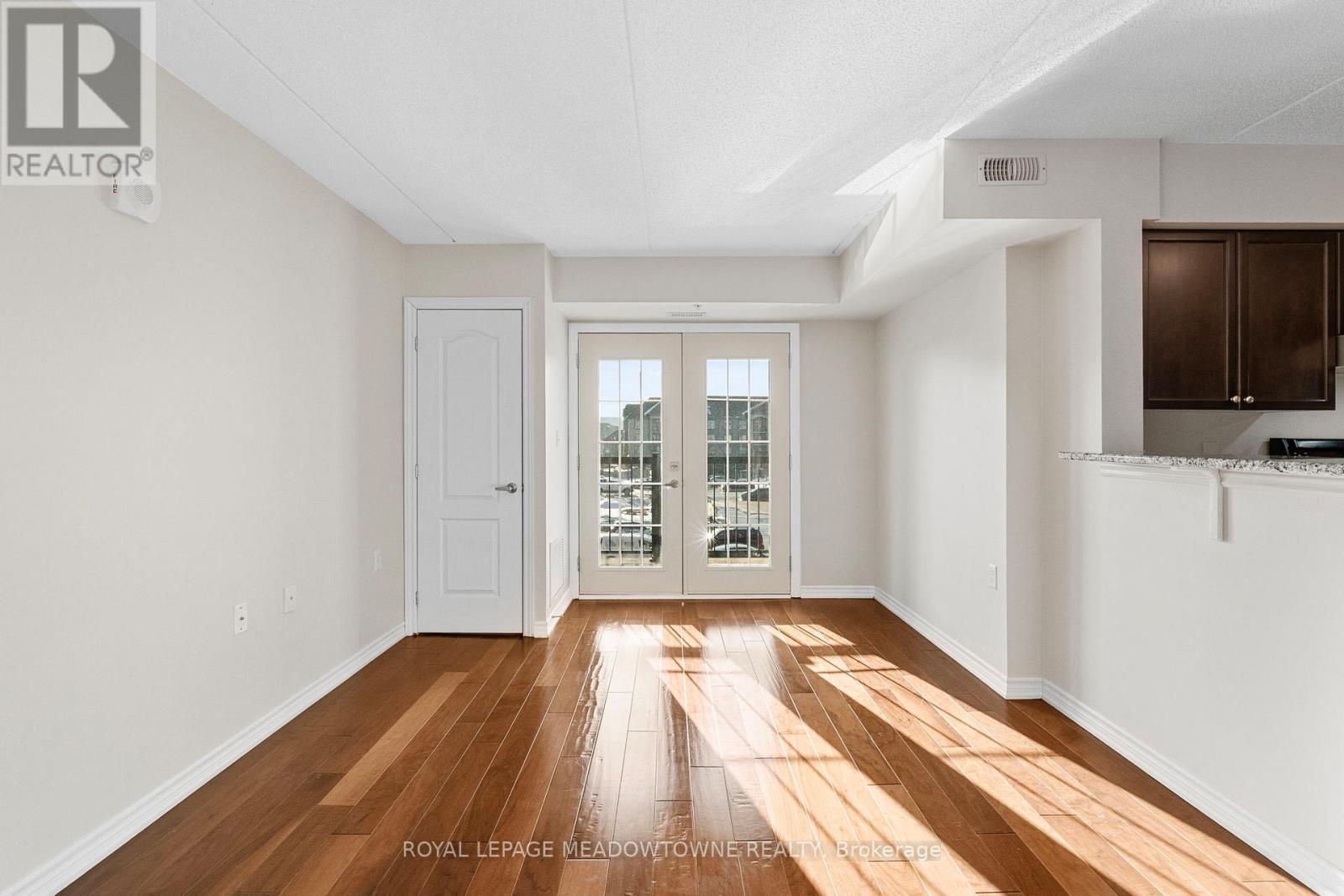 












310 - 1470 MAIN STREET E

,
Milton,




Ontario
L9T8W6

