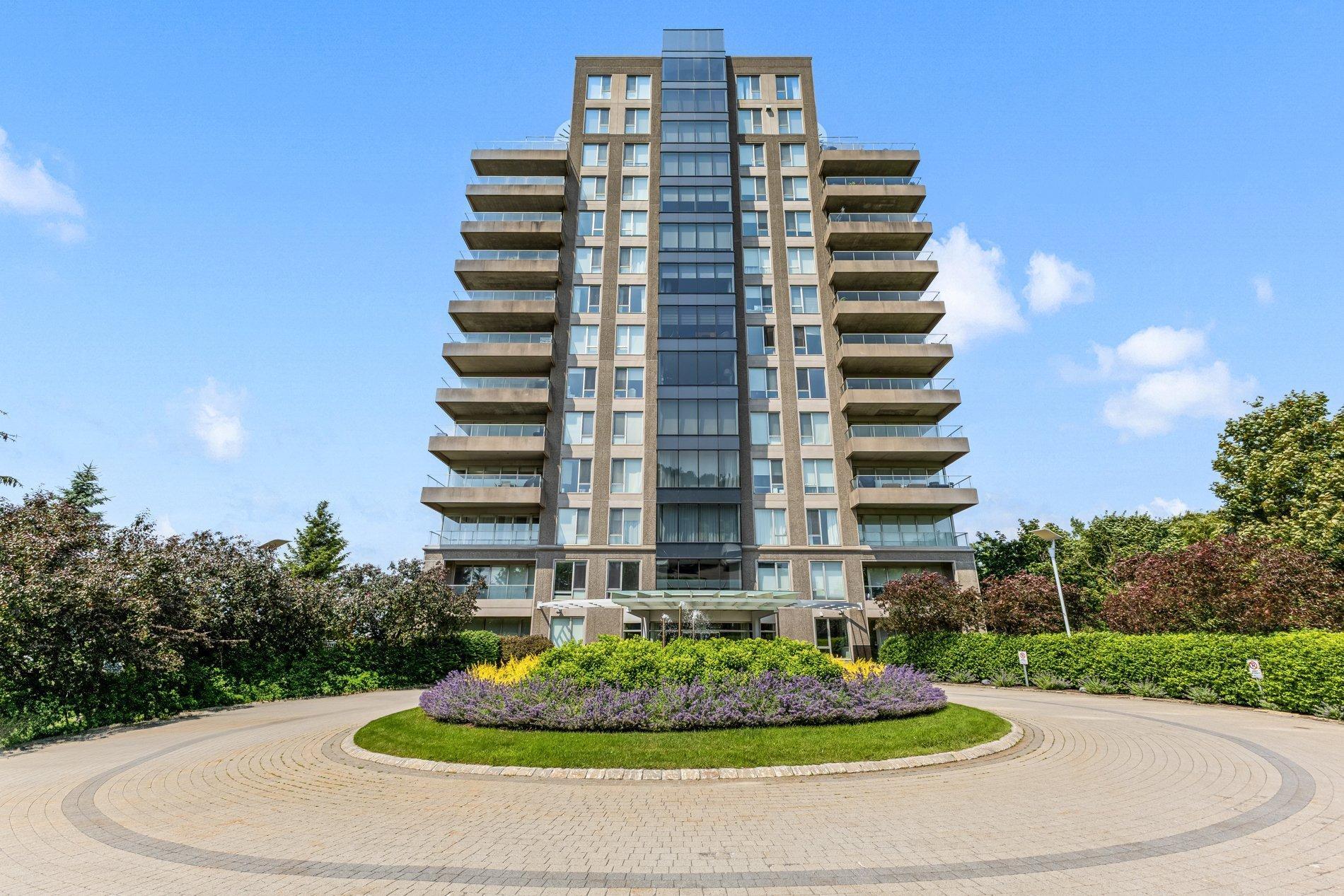 









2380


Av. Pierre-Dupuy

, 503,
Montréal (Ville-Marie),




QC
H3C6N3

