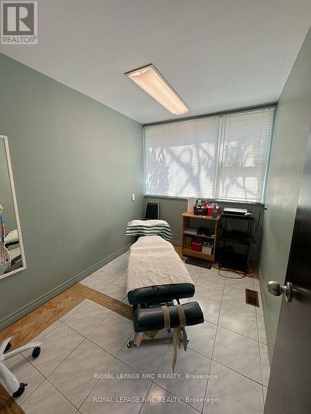 












4213/4207 DRUMMOND RD ROAD

,
Niagara Falls (Morrison),




Ontario
L2E6C2

