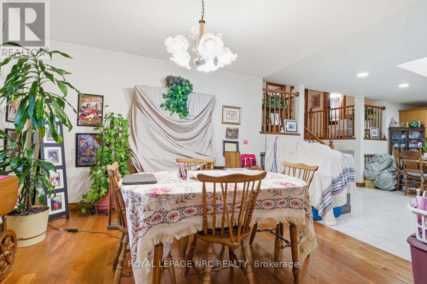 












3 BORDEN AVENUE

,
Port Colborne (Main Street),




Ontario
L3K3Z6

