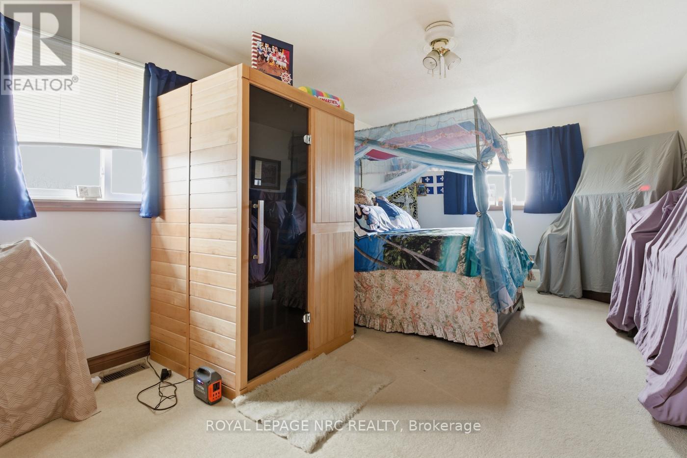 












3 BORDEN AVENUE

,
Port Colborne (Main Street),




Ontario
L3K3Z6

