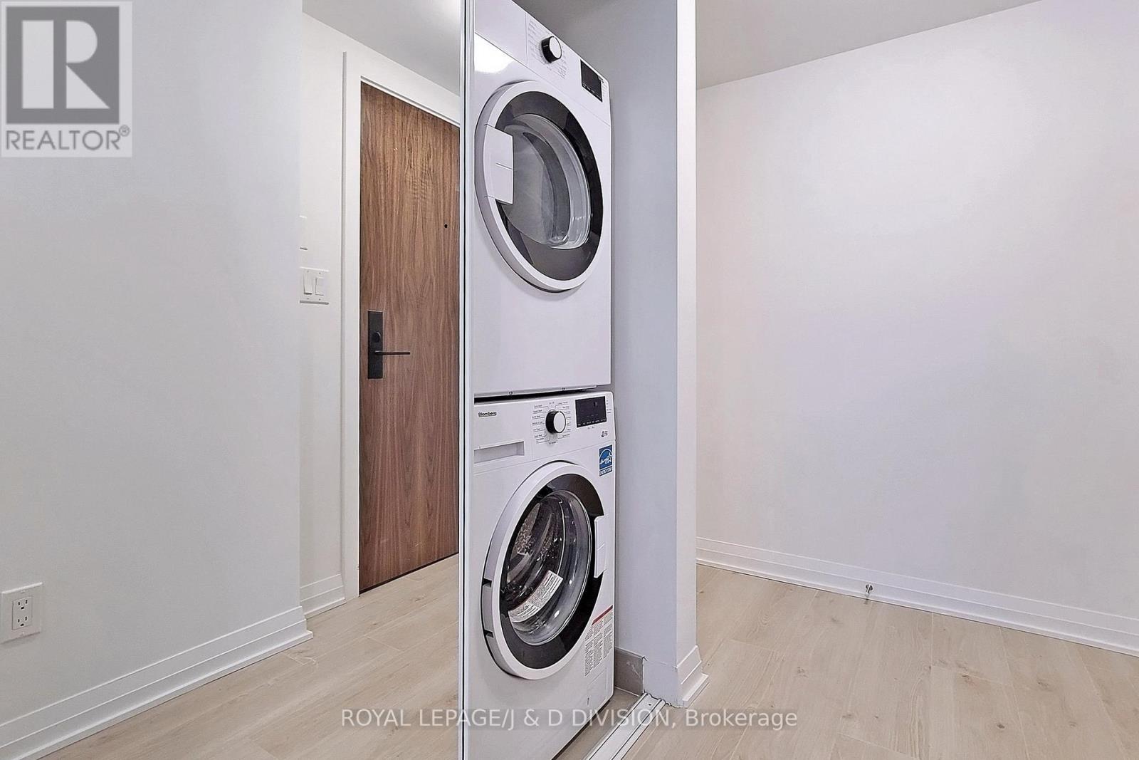 












311 - 99 FOXBAR ROAD

,
Toronto,




Ontario
M4V0B2

