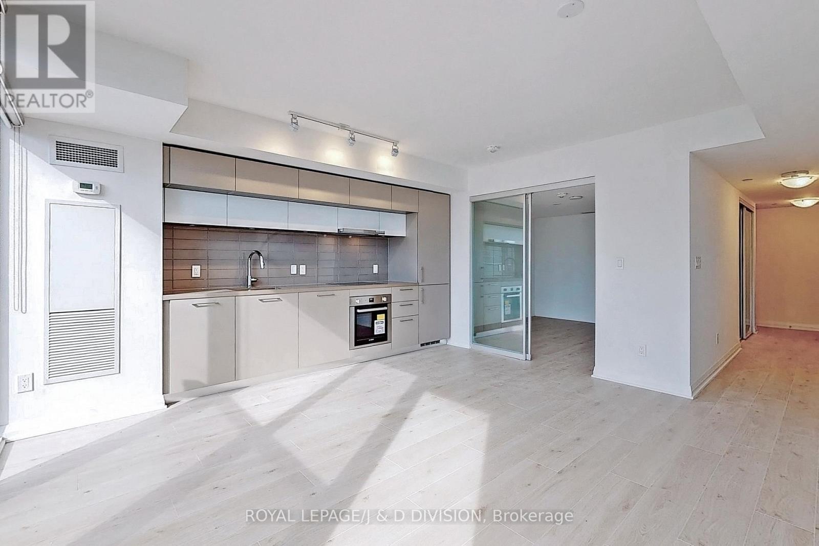 












311 - 99 FOXBAR ROAD

,
Toronto,




Ontario
M4V0B2

