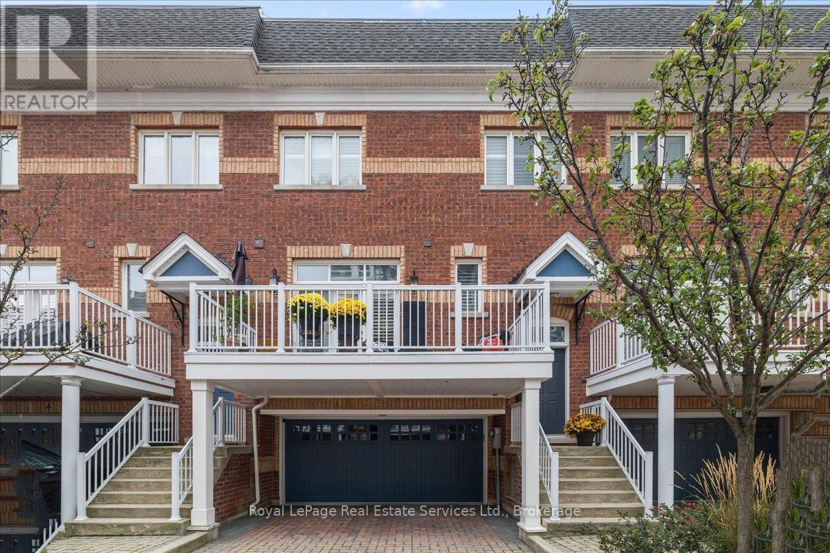 












3 - 120 BRONTE ROAD

,
Oakville (BR Bronte),




Ontario
L6L3C1


