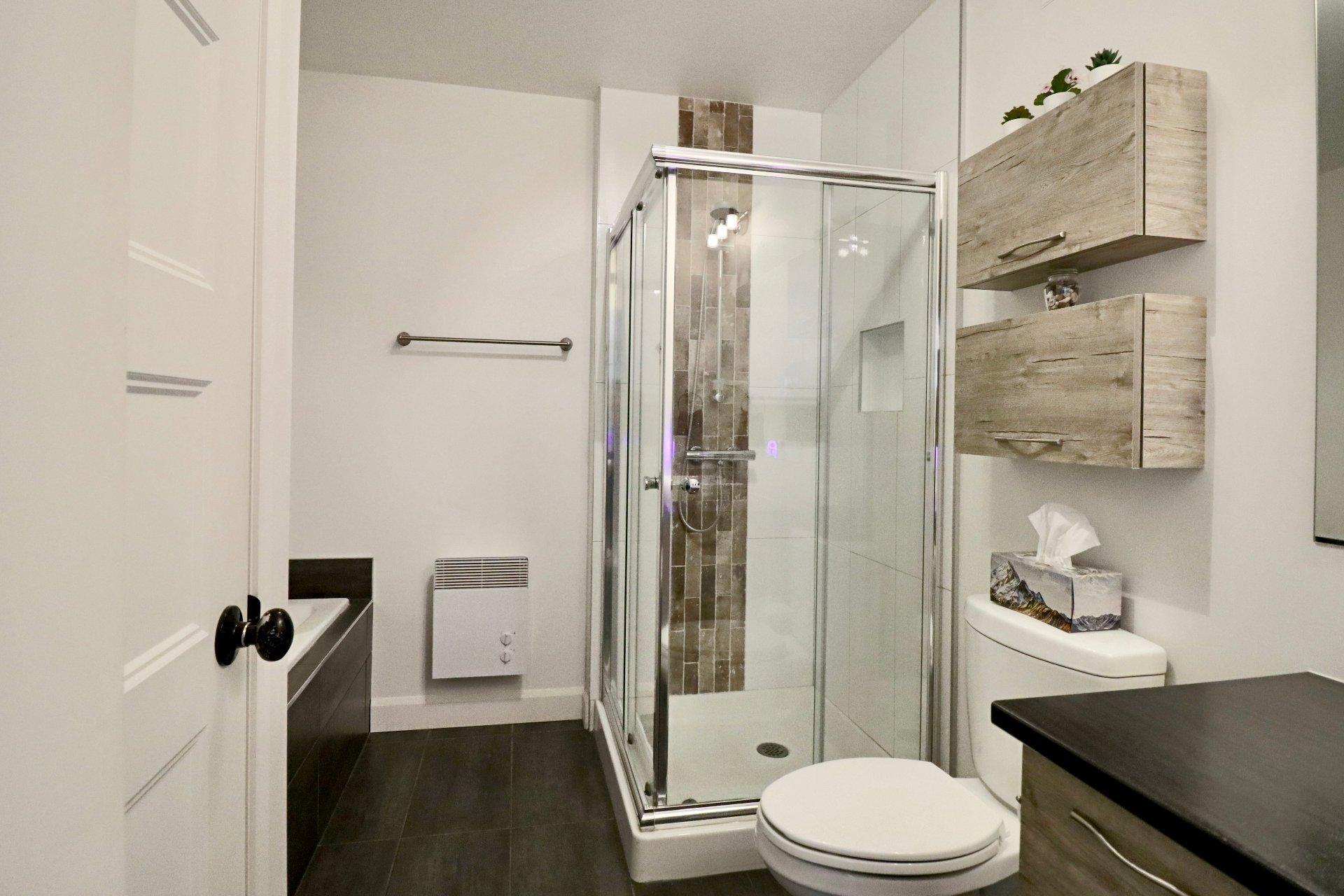 









1735


Rue Léo-Ayotte

,
Trois-Rivières,




QC
G8V0A3

