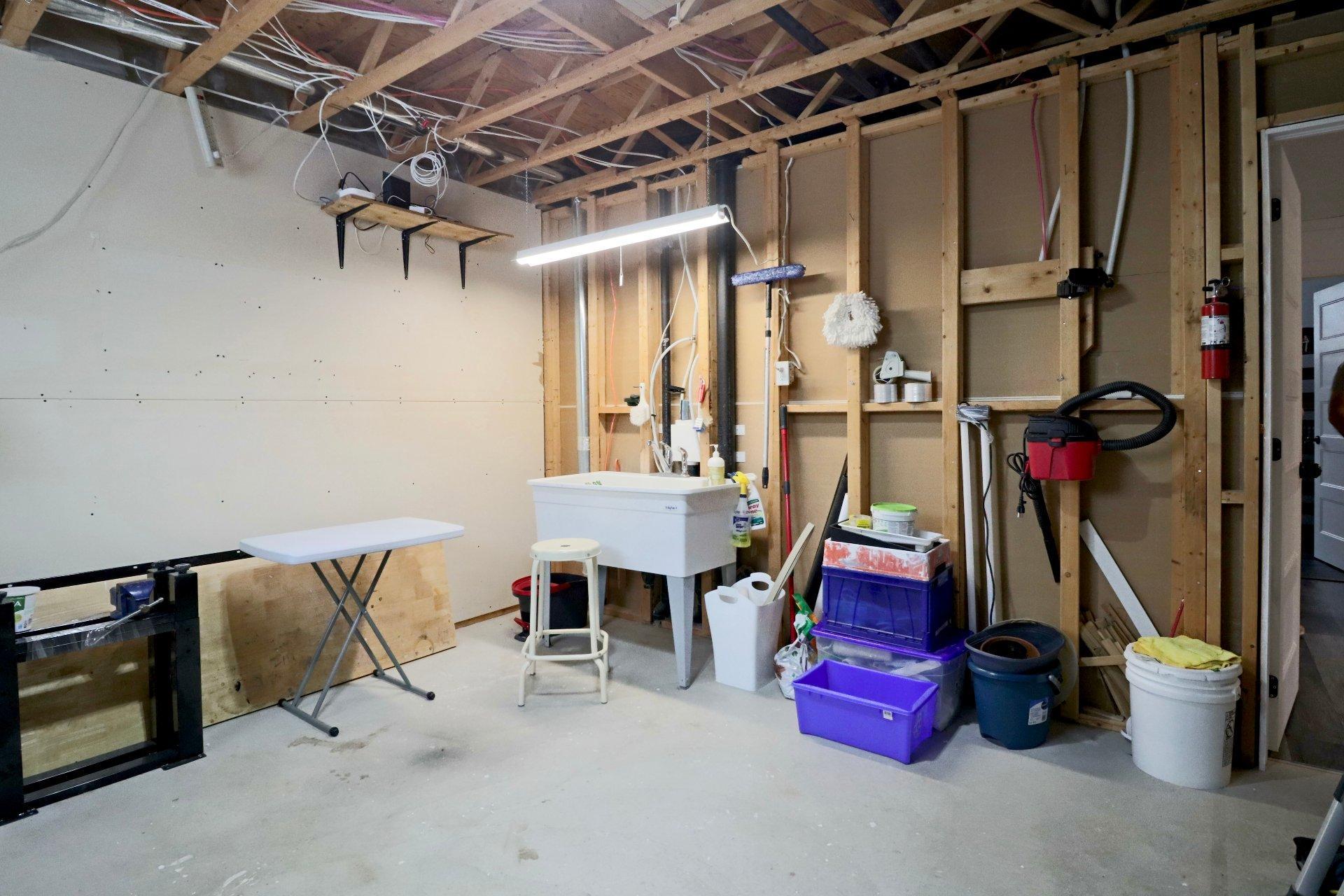 









1735


Rue Léo-Ayotte

,
Trois-Rivières,




QC
G8V0A3

