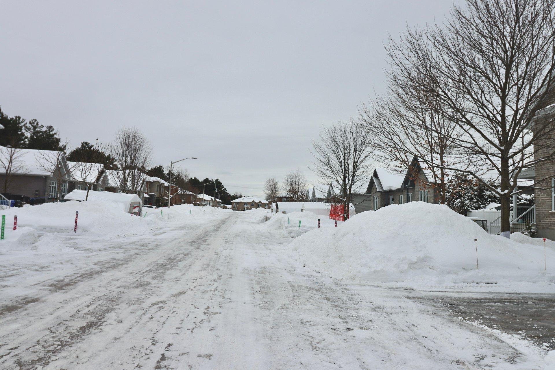 









1735


Rue Léo-Ayotte

,
Trois-Rivières,




QC
G8V0A3

