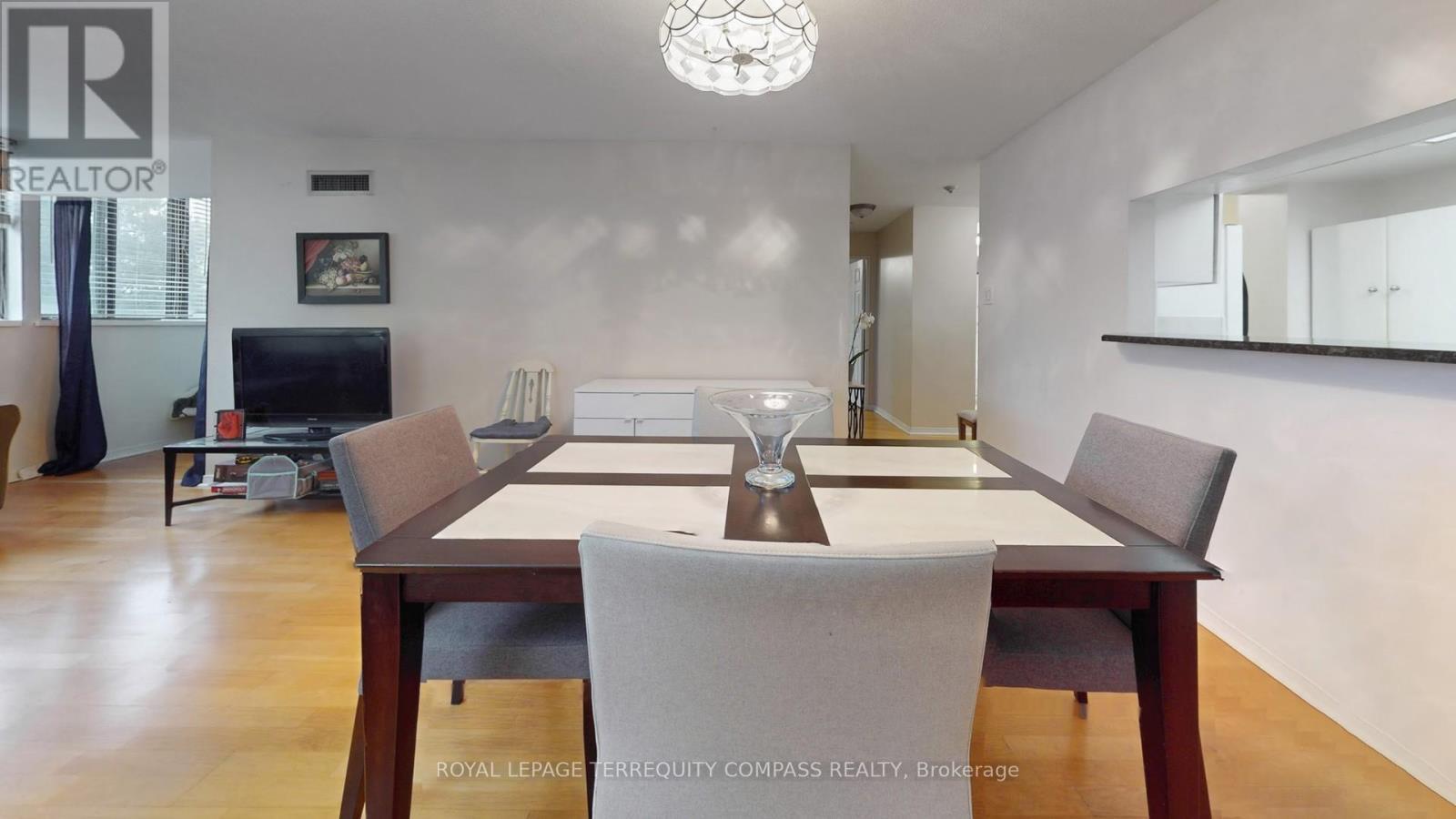 












208 - 1155 BOUGH BEECHES BOULEVARD

,
Mississauga,




Ontario
L4W4N2

