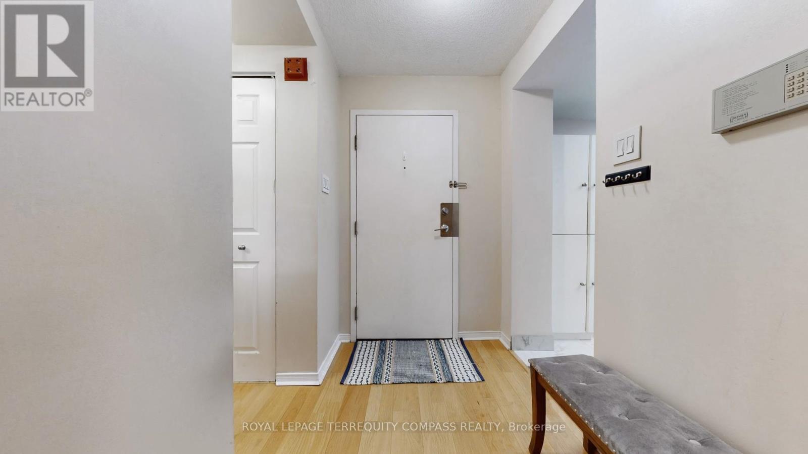 












208 - 1155 BOUGH BEECHES BOULEVARD

,
Mississauga,




Ontario
L4W4N2

