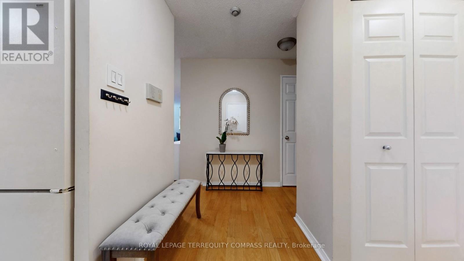 












208 - 1155 BOUGH BEECHES BOULEVARD

,
Mississauga,




Ontario
L4W4N2

