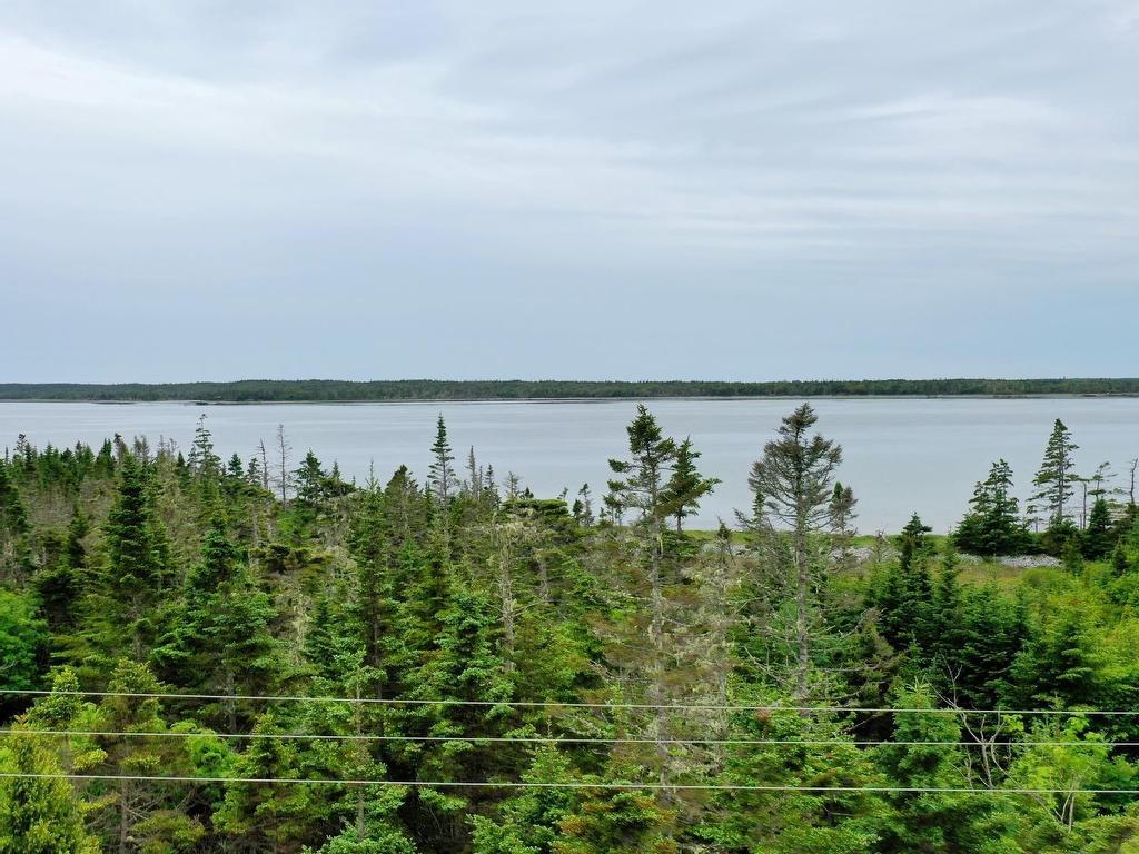 












Shore Road

,
North East Harbour,







NS
B0T 1W0

