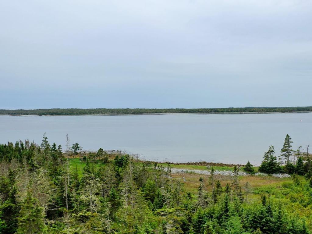 












Shore Road

,
North East Harbour,







NS
B0T 1W0

