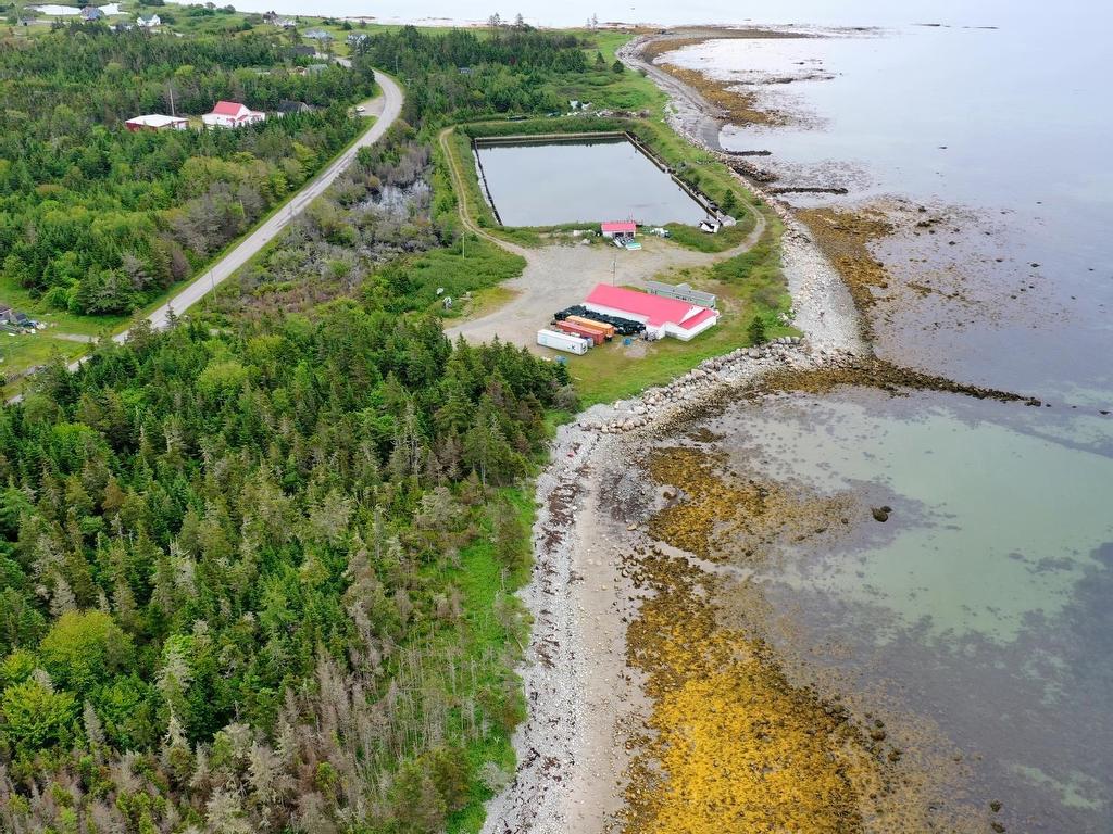 












Shore Road

,
North East Harbour,







NS
B0T 1W0

