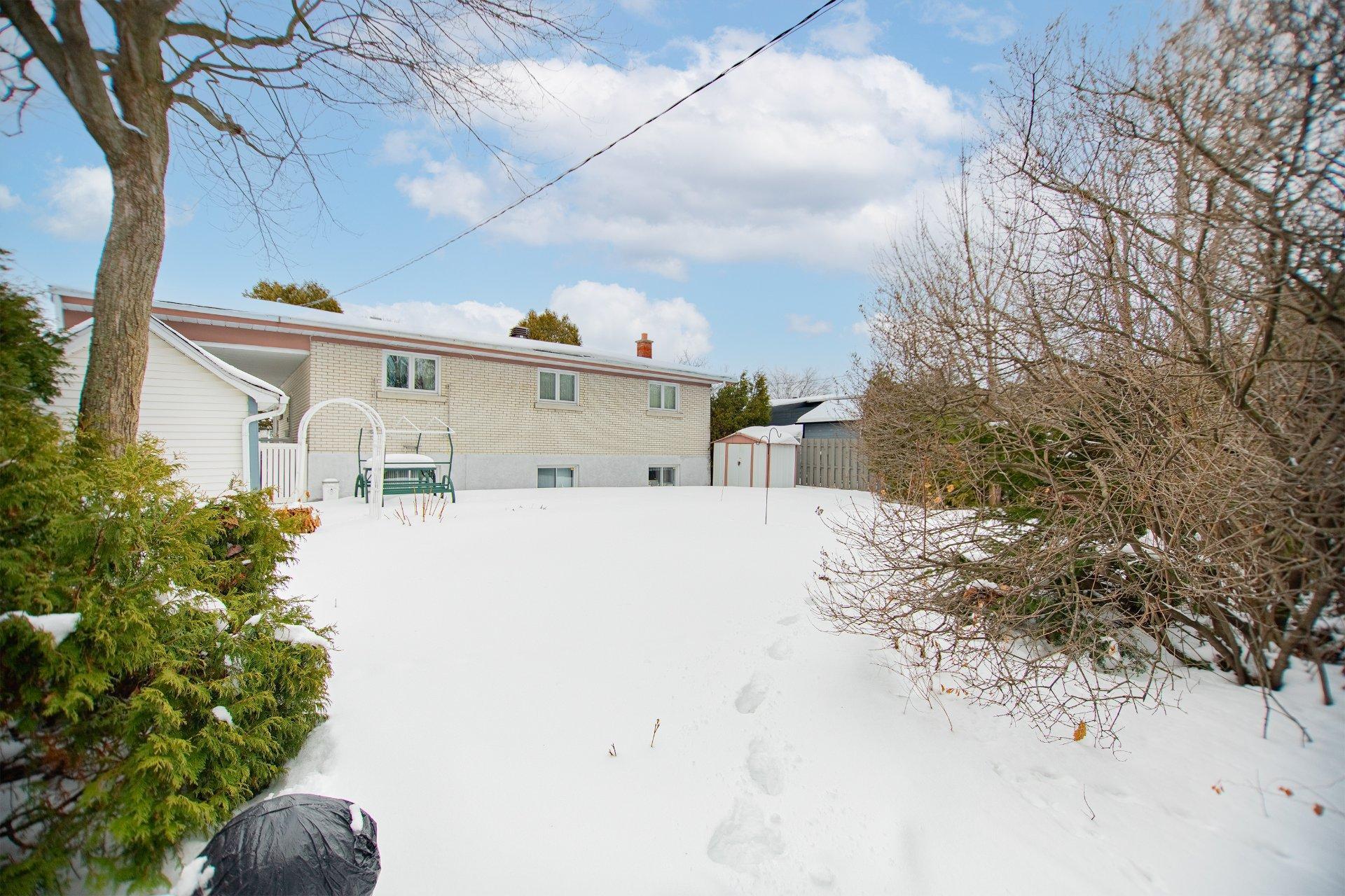 









50


Rue du Brézé

,
Sorel-Tracy,




QC
J3R4K4

