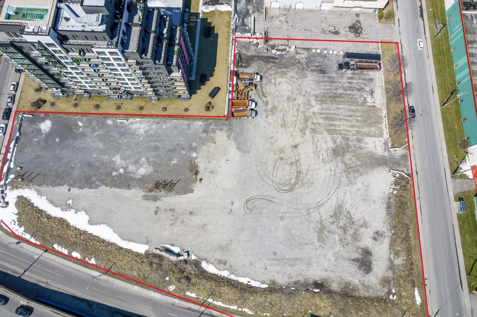 












Rue Authier

,
Montréal (Saint-Laurent),







QC
H4M2C6

