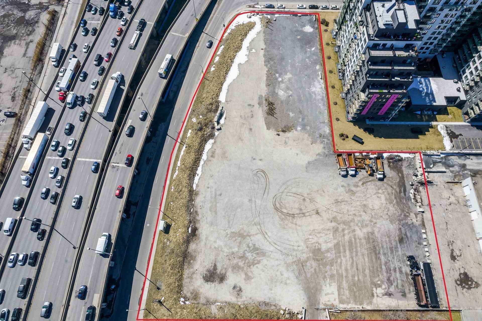 












Rue Authier

,
Montréal (Saint-Laurent),







QC
H4M2C6

