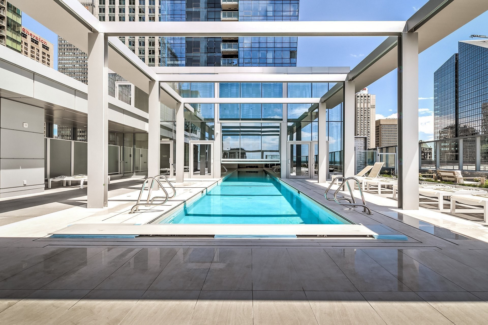 









1050


Rue Drummond

, 2303,
Montréal (Ville-Marie),




QC
H3B0G3

