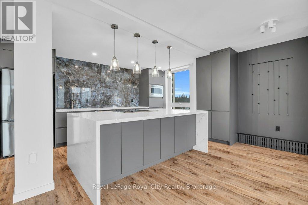 












511 - 19 WOODLAWN ROAD E

,
Guelph (Riverside Park),




Ontario
N1H7B1

