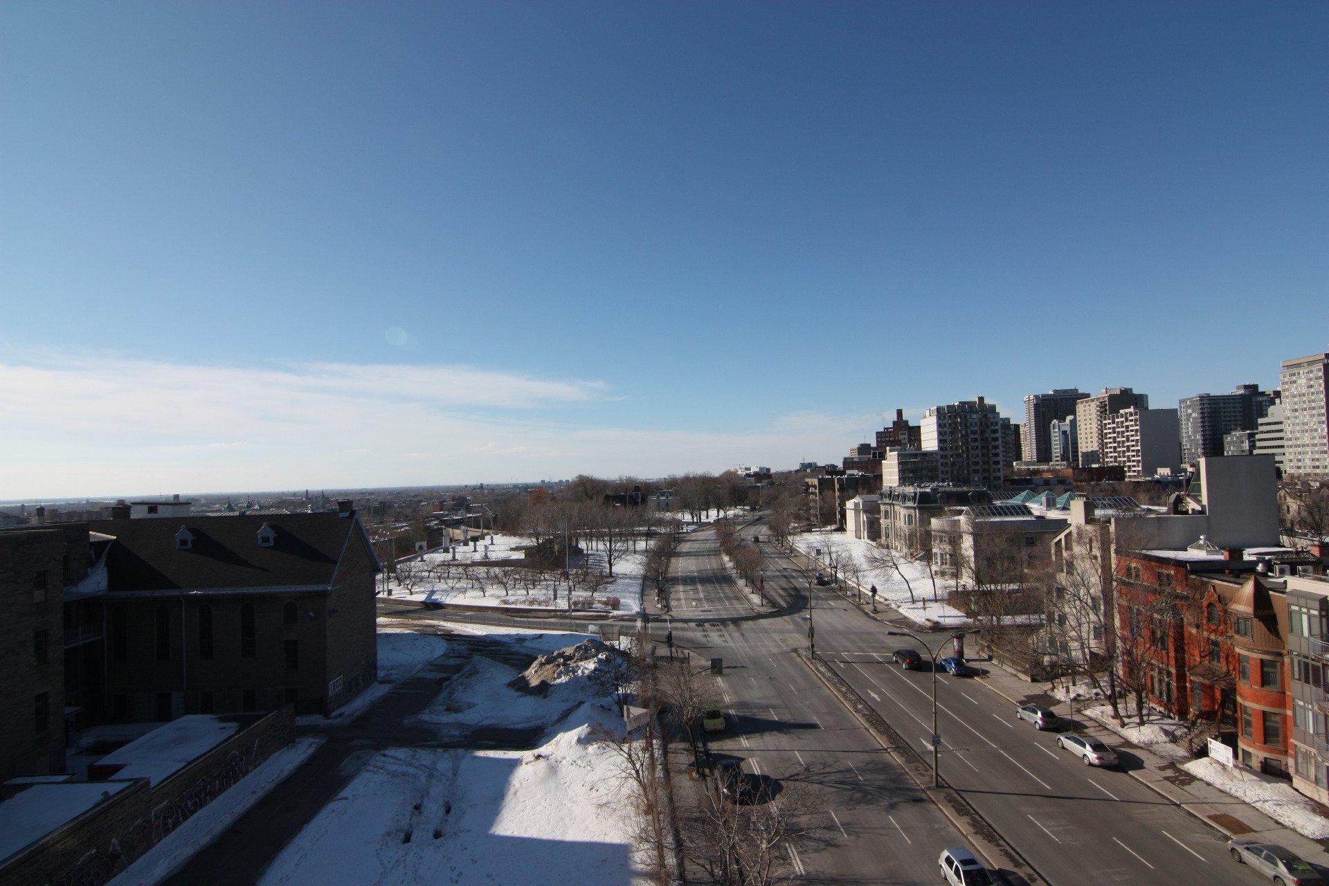 









1080


Rue St-Mathieu

, 802,
Montréal (Ville-Marie),




QC
H3H2S8

