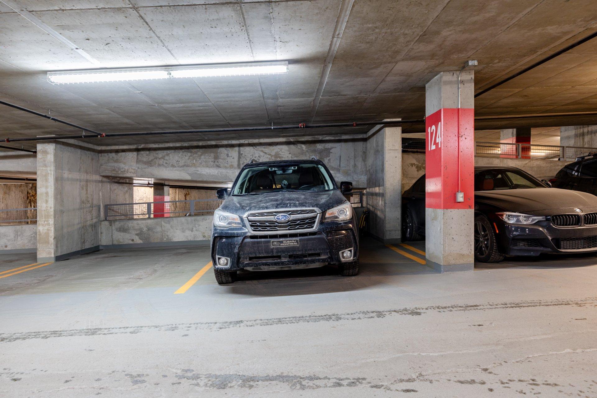 









350


Boul. De Maisonneuve O.

, 2502,
Montréal (Ville-Marie),




QC
H3A0B4

