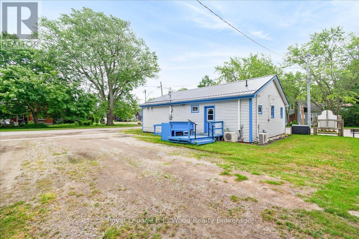 












29 WELLINGTON STREET

,
Bayham (Port Burwell),




Ontario
N0J1T0

