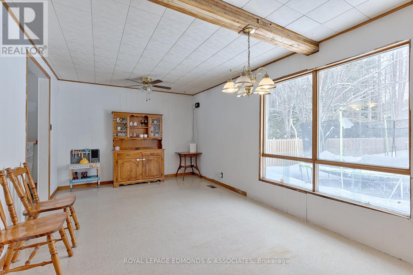 












13 PLANT ROAD

,
Laurentian Hills,




Ontario
K0J1J0


