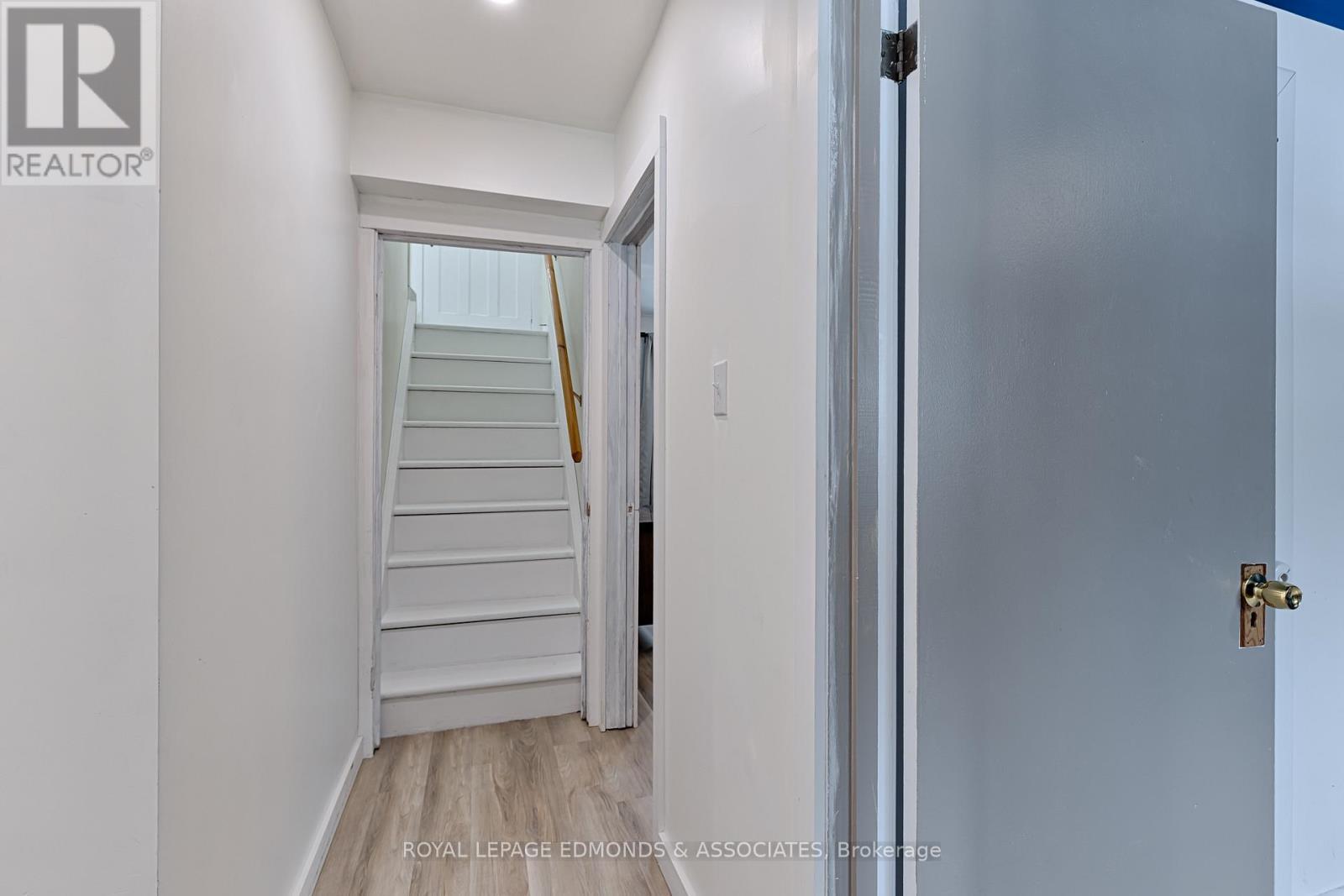 












13 PLANT ROAD

,
Laurentian Hills,




Ontario
K0J1J0

