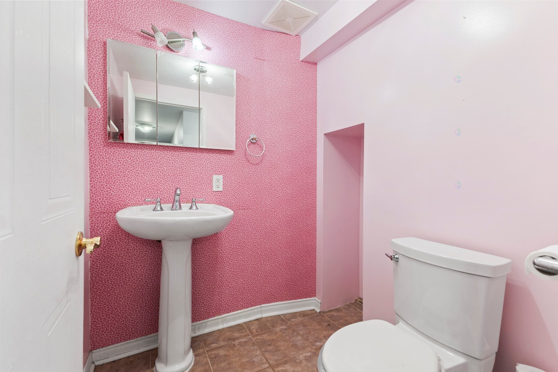 









42


Rue Louise-Josephte

,
Vaudreuil-Dorion,




QC
J7V9R6

