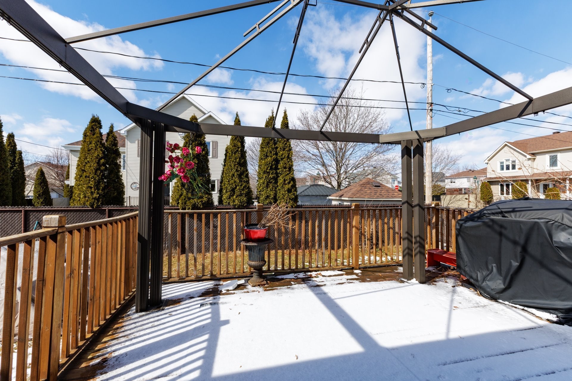 









42


Rue Louise-Josephte

,
Vaudreuil-Dorion,




QC
J7V9R6

