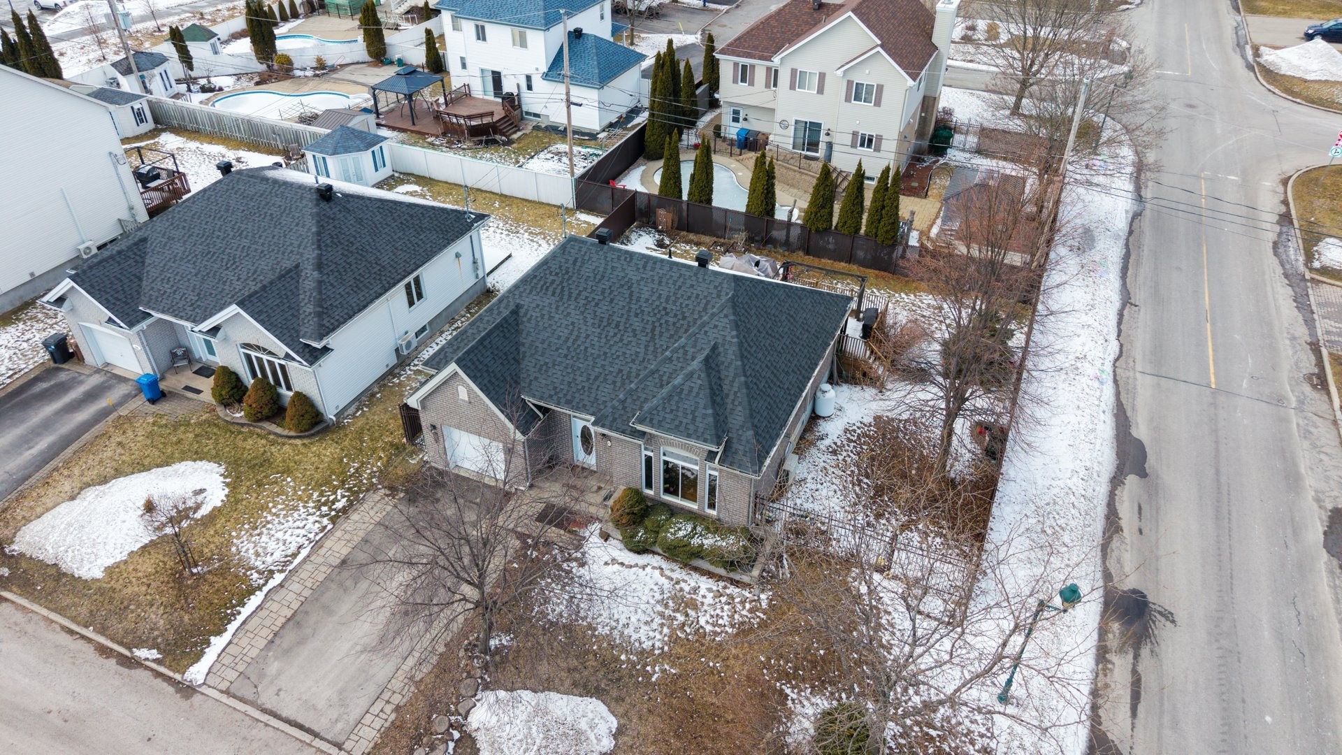 









42


Rue Louise-Josephte

,
Vaudreuil-Dorion,




QC
J7V9R6

