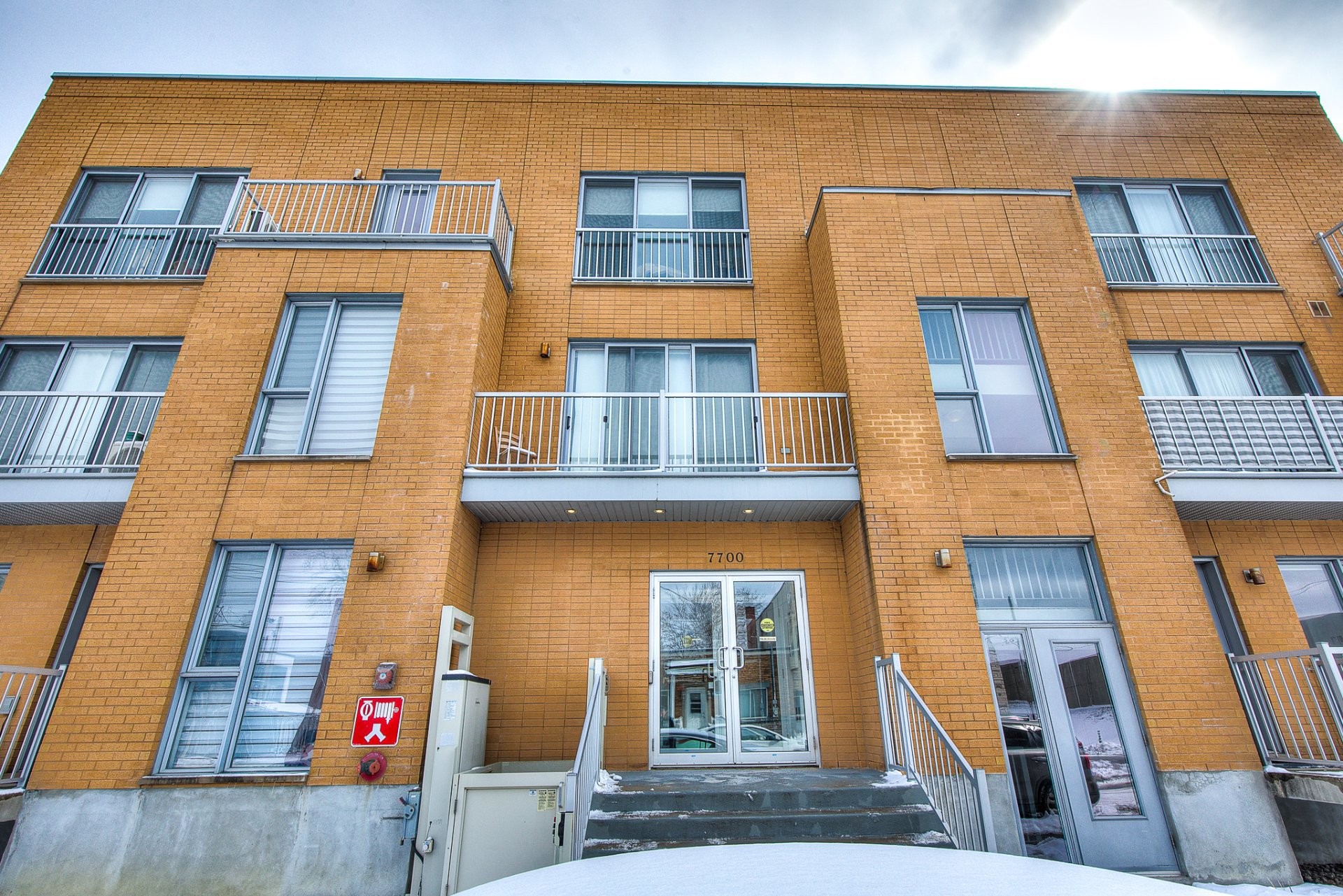 









7700


Rue de Lavaltrie

, 201,
Montréal (Mercier/Hochelaga-Maisonneuve),




QC
H1L3J4


