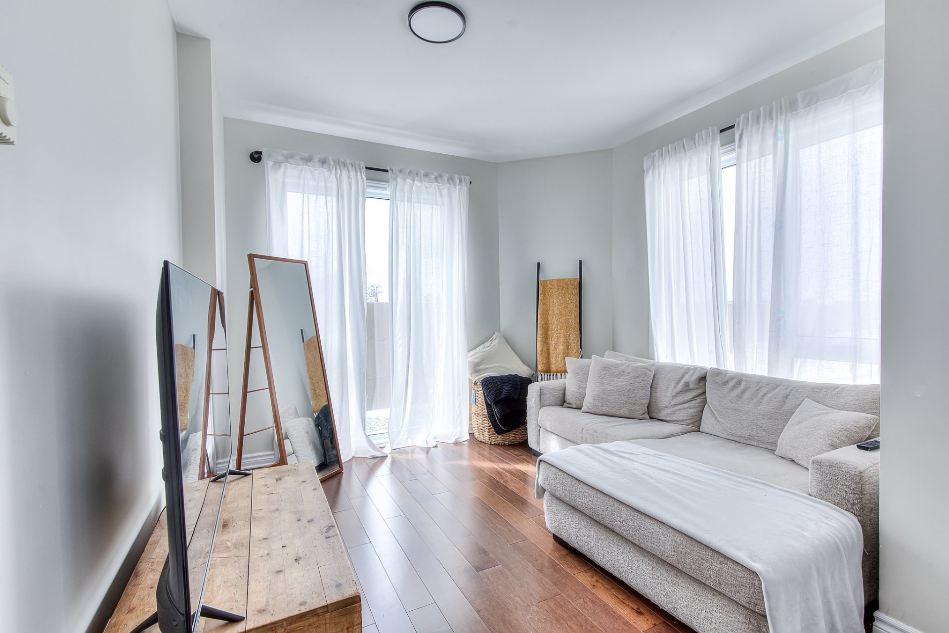 









7700


Rue de Lavaltrie

, 201,
Montréal (Mercier/Hochelaga-Maisonneuve),




QC
H1L3J4

