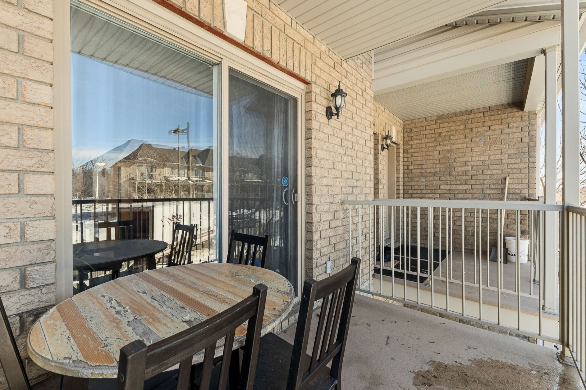 









240


Rue Henri-Matisse

, 8,
Gatineau (Gatineau),




QC
J8P0A3

