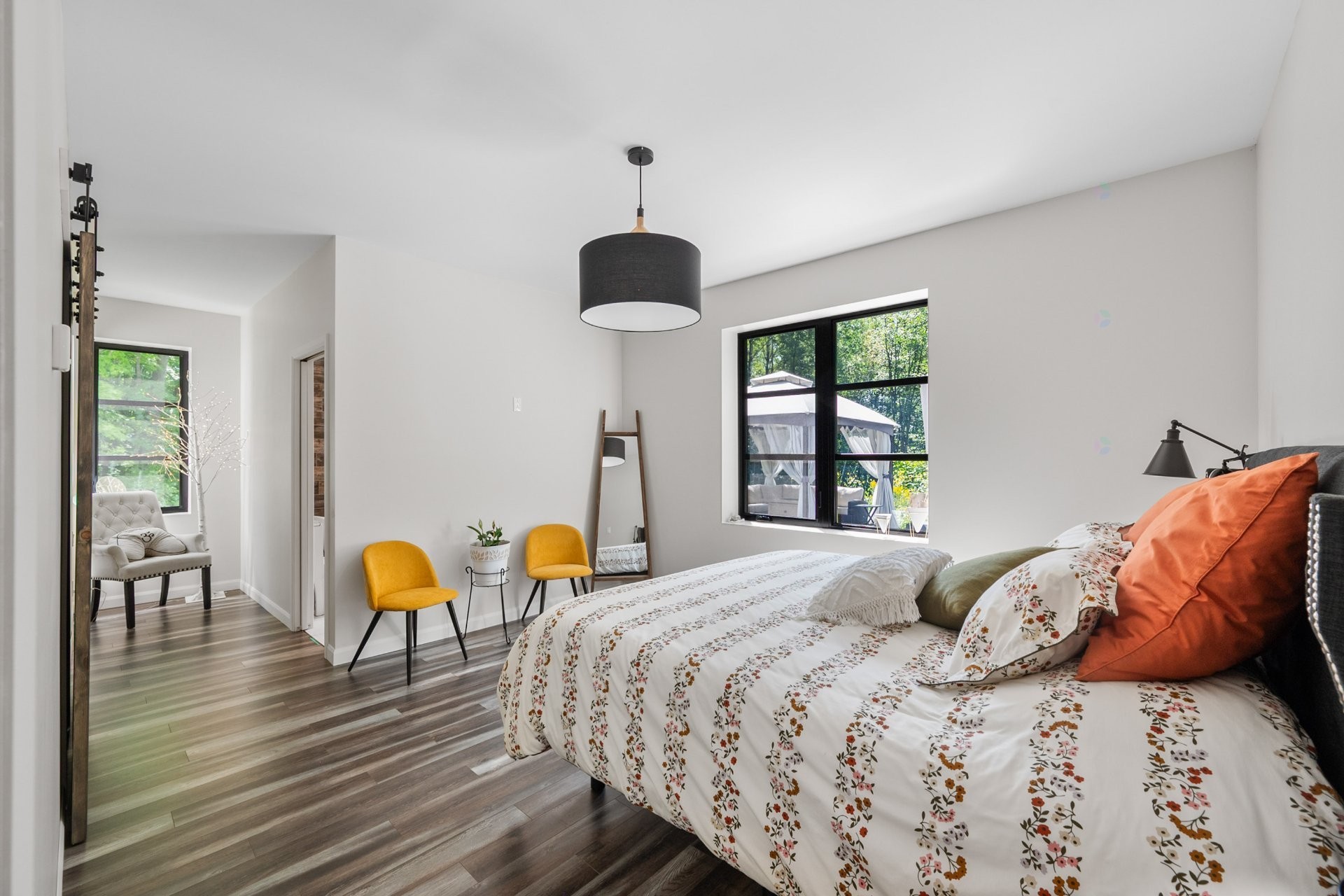 









33


Rue Lajeunesse

,
Sainte-Mélanie,




QC
J0K3A0

