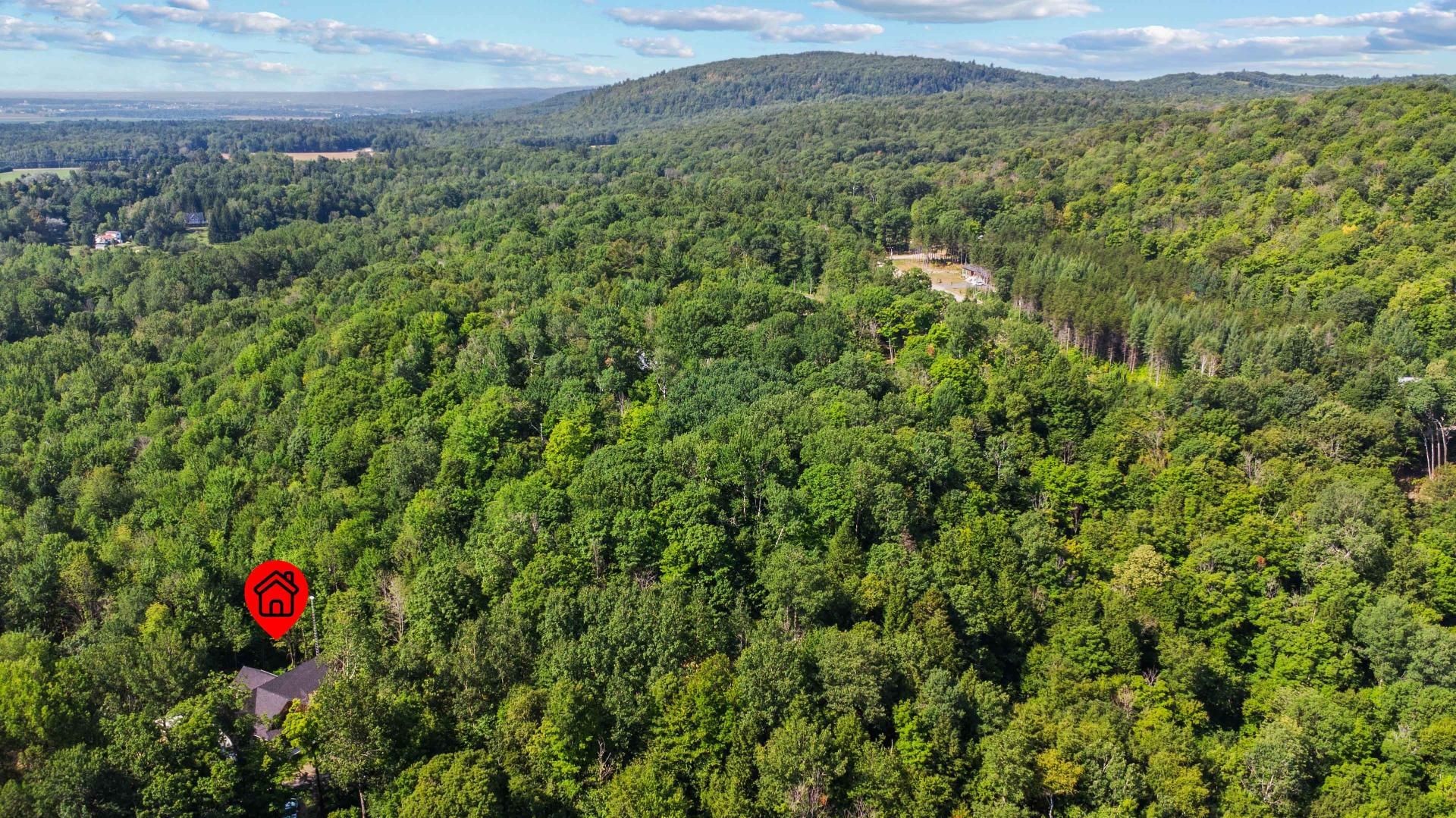 









33


Rue Lajeunesse

,
Sainte-Mélanie,




QC
J0K3A0

